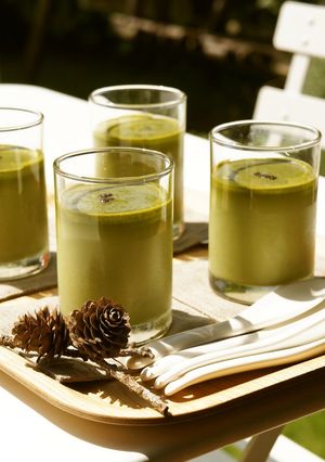 A picture of Creamy and Rich Matcha Pudding.