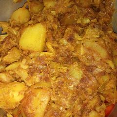 A picture of Cabbage and Potatoes stir fry.