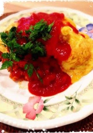 A picture of Omurice (Rice Omelette).