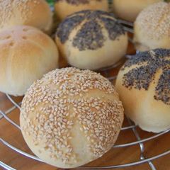 Easy! Kaiser Rolls A picture of Easy! Kaiser Rolls.