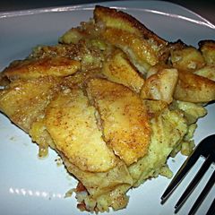 A picture of Oven Apple Pancakes.