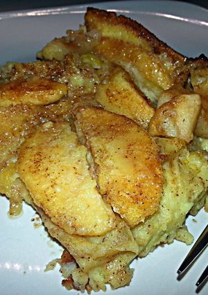 A picture of Oven Apple Pancakes.