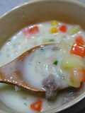 Cream Stew With Bite-sized Vegetables