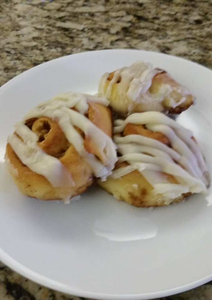 A picture of Cinnamon Rolls.