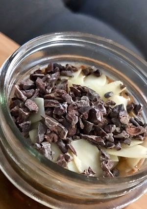 Una foto de Avena con almendra y cacao