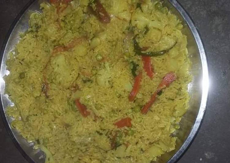 How to Make Homemade Mix Vegetable Pulao