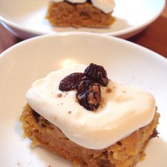 A picture of Spicy Carrot Cake.
