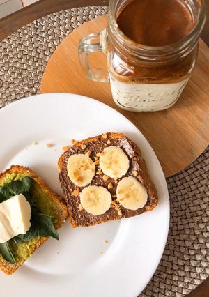 Una foto de TOAST con café Dalgona