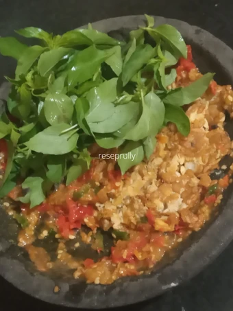 Langkah Mudah untuk Membuat Resep Sambal Tempe Kemangi yang Lezat Anti Ribet, Menggugah Selera