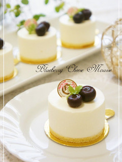 A picture of Blueberry Cheese Mousse.