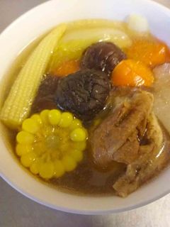 電鍋版素香菇雞湯*萍姊 的食譜成品照片