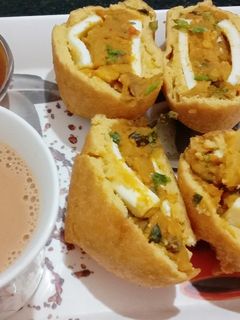 स्टफ्ड पनीर पकौड़ा (Stuffed paneer pakoda recipe in Hindi) रेसिपी मुख्य फोटो