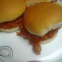 Sloppy Joes A picture of Sloppy Joes.