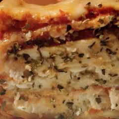 A picture of Crockpot lasagne.