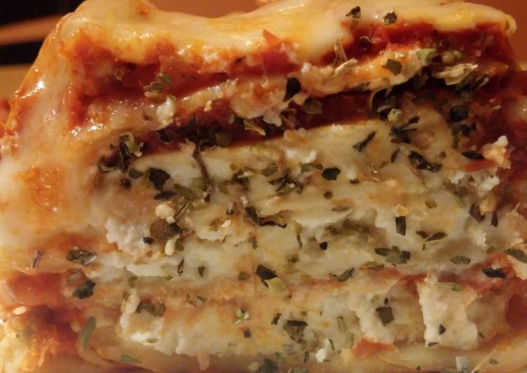 Easiest Way to Make Homemade Crockpot lasagne