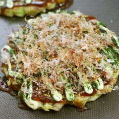 A picture of Easy and Delicious! Kansai-style Fluffy Okonomiyaki.