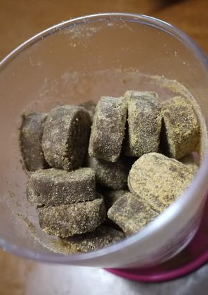A picture of Bite-Sized Barley and Soy Flour Chews.