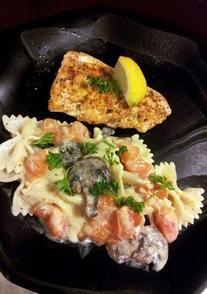 A picture of easy healthy salmon and pasta.