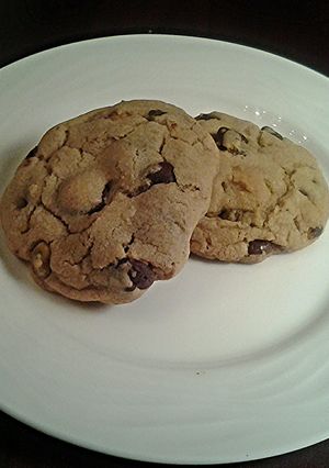 A picture of Dark Chocolate Chip Pistachio Cookies.