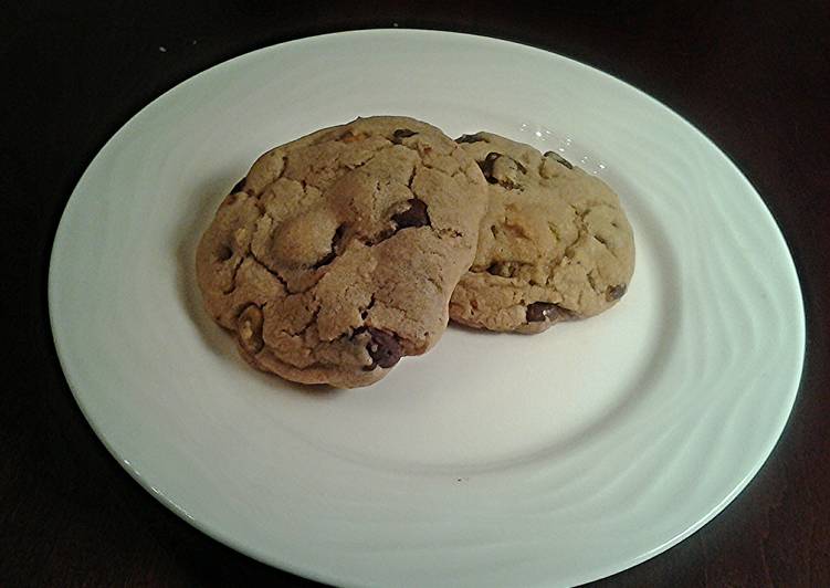 Easiest Way to Make Yummy Dark  Chocolate Chip Pistachio Cookies