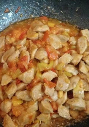 Hình của món Bò viên xào cà chua.