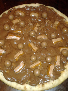 A picture of Chocolate Pizza.