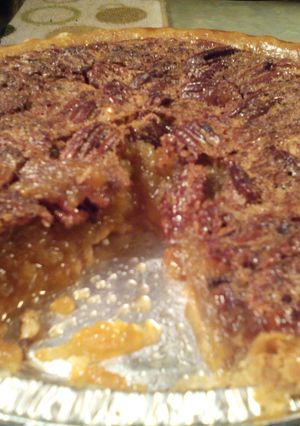 A picture of sunshine's coconut pecan pie.