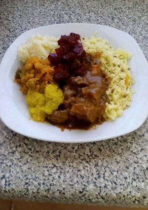 A picture of Tasty Sunday meal.