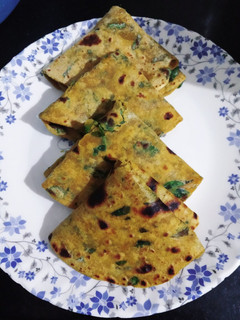 மேத்தி வீட் பரோட்டா செய்முறை முக்கிய புகைப்படம்