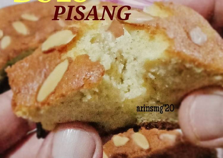 Easiest Way to Prepare Super Quick Homemade Bolu Pisang dengan Baking Pan