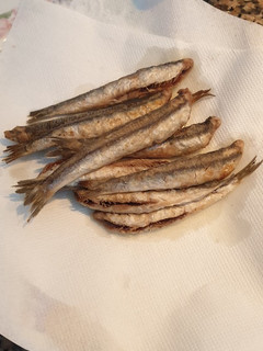 Una foto de Boquerones fritos rebozados
