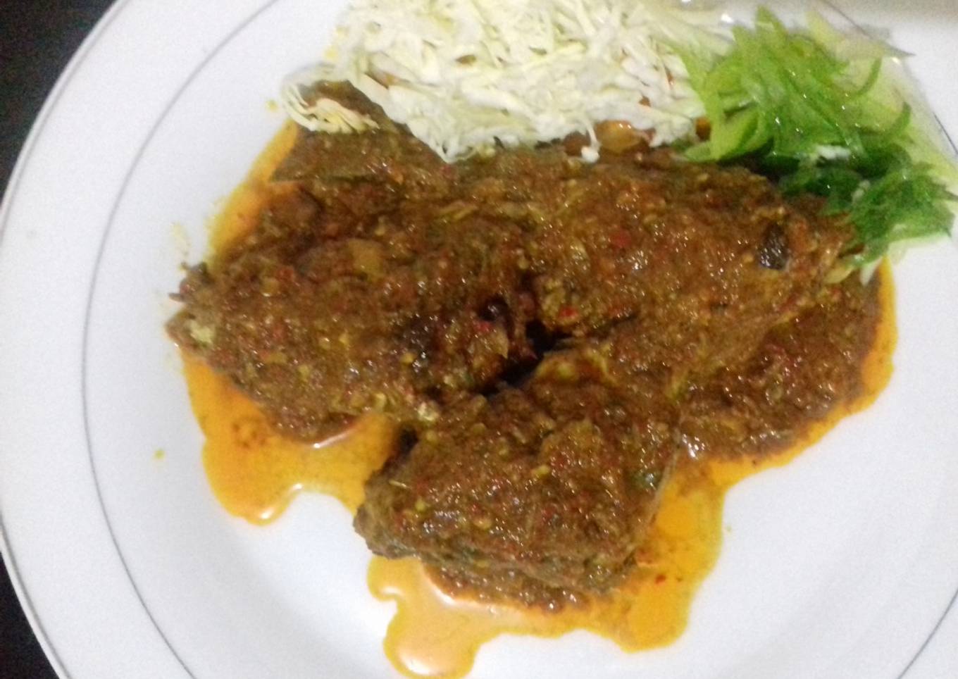 Rendang ikan salem