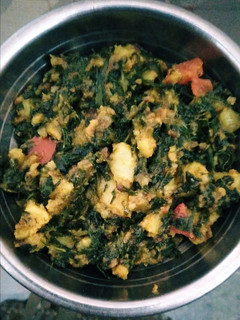 आलू मेथी की सब्जी (aloo methi ki sabzi recipe in Hindi) रेसिपी मुख्य फोटो