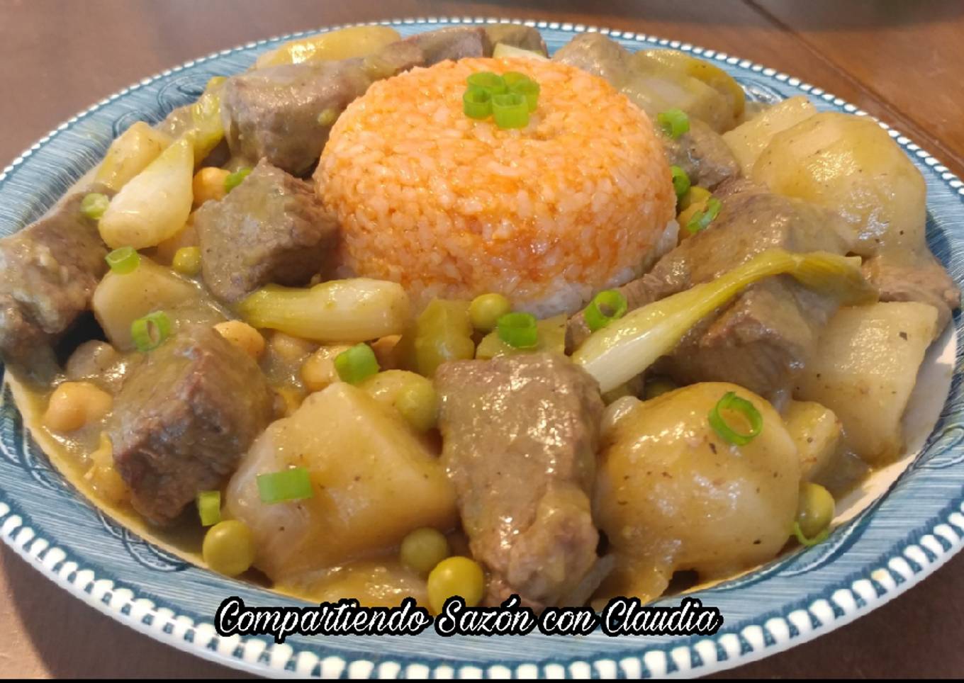 Estofado de res en salsa verde🌺