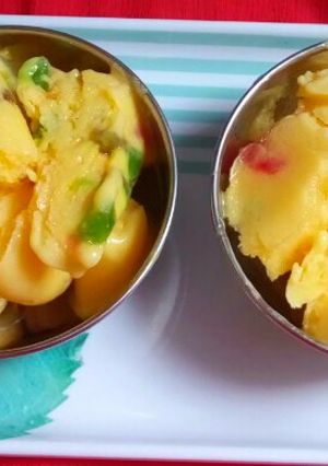 A picture of Mango ice-cream.