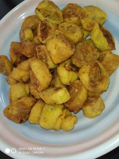 बाकरवडी (bakarvadi recipe in marathi) रेसिपी चे मुख्य फोटो