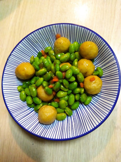 醬燒黃金魚蛋毛豆炒 的食譜成品照片