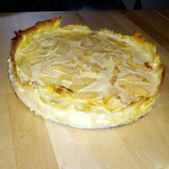 A picture of Apple Tart.