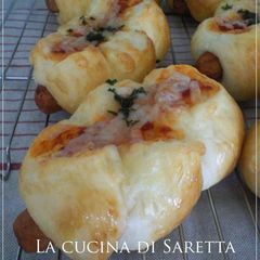 Cheese Wiener Sausage Buns A picture of Cheese Wiener Sausage Buns.
