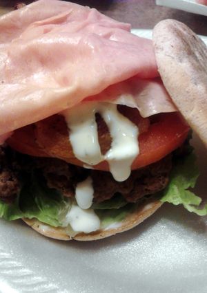 A picture of Renee's BLT Ranch Club Burger.