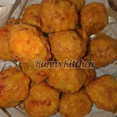 A picture of Potato balls Recipe By RuNas kitchen.