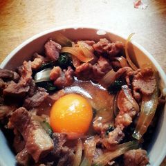 A picture of Wenky's pork sukiyaki.