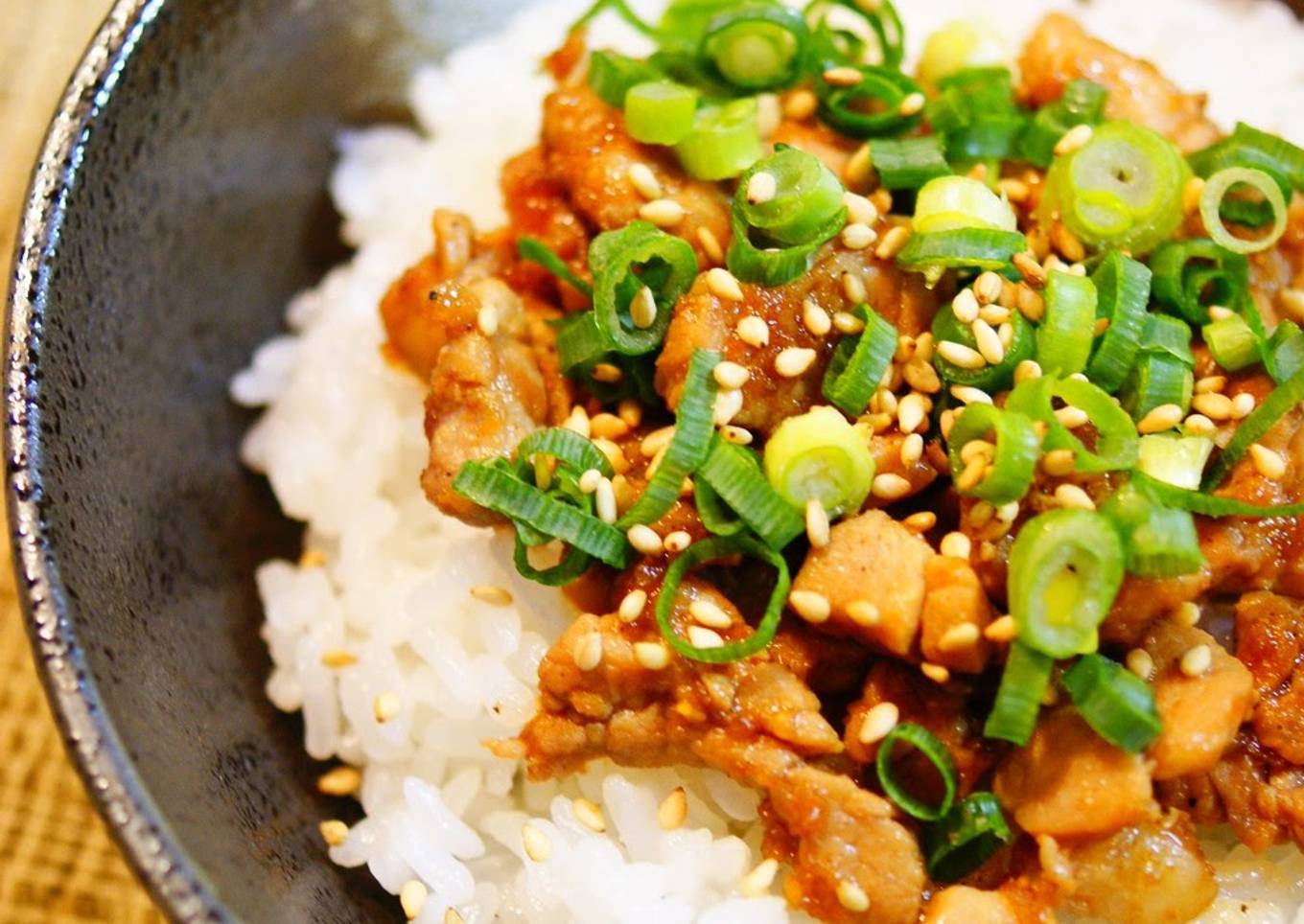 Garlic Pork Rice Bowl
