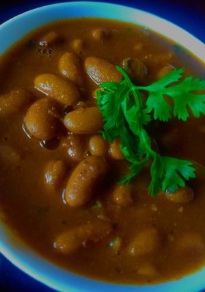 A picture of Rajma masala.