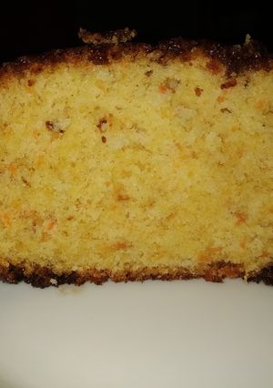 Una foto de Torta dulce de zanahorias 😋