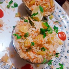 A picture of Garlic Potato rice.