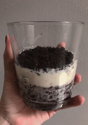 Hình của món OREO YOGURT (món tráng miệng siêu dễ làm).