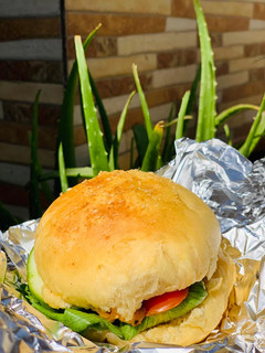 A picture of Juicy burger.