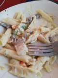Fideos con Crema y Verduritas