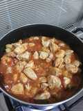 Pollo guisado con sofrito
